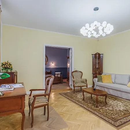 Lejlighed Revalia Freedom Square One Bedroom *